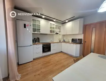 3-комнатная квартира, этаж 3 из 5, 86 м²