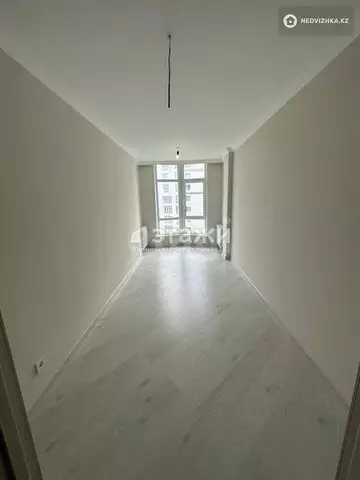 3-комнатная квартира, этаж 7 из 12, 87 м²