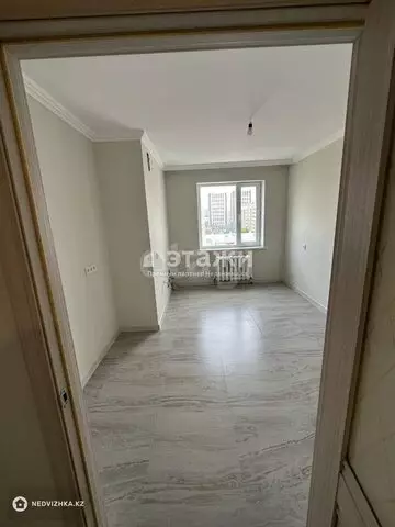 3-комнатная квартира, этаж 7 из 12, 87 м²