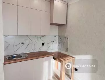 1-комнатная квартира, этаж 4 из 9, 35 м²