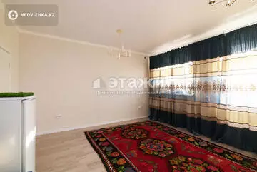 3-комнатная квартира, этаж 10 из 10, 77 м²