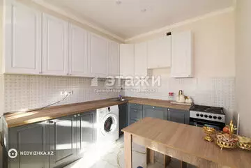 3-комнатная квартира, этаж 10 из 10, 77 м²