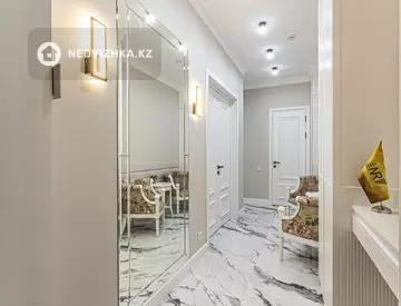 2-комнатная квартира, этаж 5 из 12, 60 м², посуточно