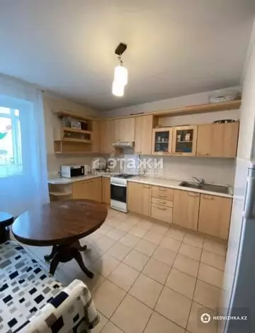 63 м², 2-комнатная квартира, этаж 9 из 9, 63 м², изображение - 5