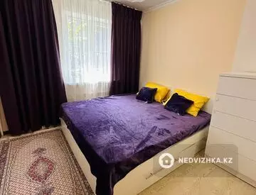 2-комнатная квартира, этаж 1 из 5, 52 м², посуточно