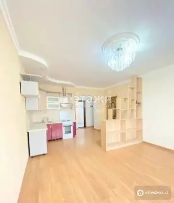 2-комнатная квартира, этаж 2 из 12, 46 м²