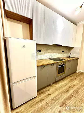 2-комнатная квартира, этаж 2 из 7, 67 м²