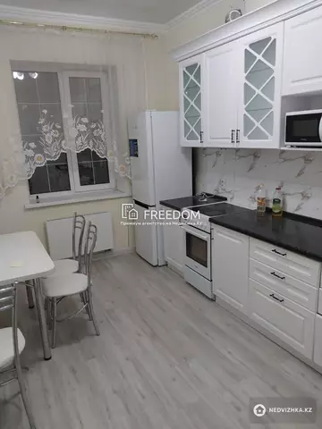 65 м², 2-комнатная квартира, этаж 2 из 4, 65 м², изображение - 7