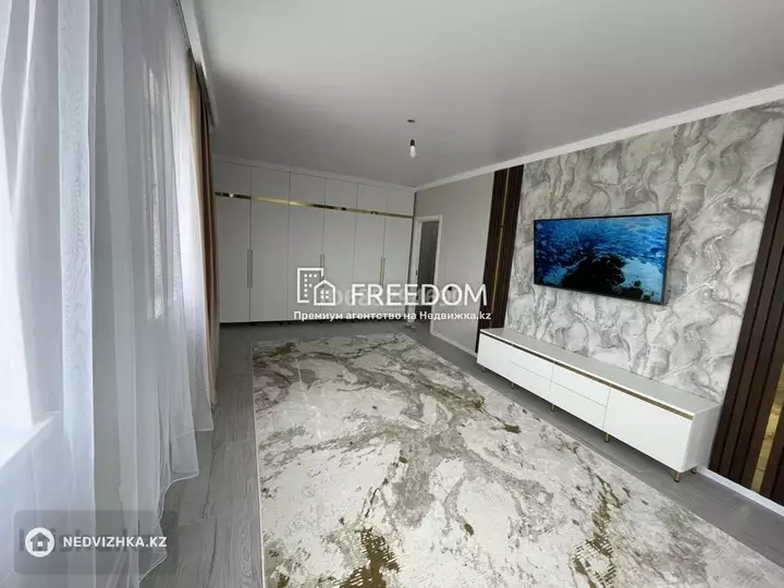 70 м², 2-комнатная квартира, этаж 2 из 5, 70 м², изображение - 1
