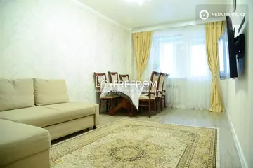 69.2 м², 3-комнатная квартира, этаж 2 из 8, 69 м², изображение - 2