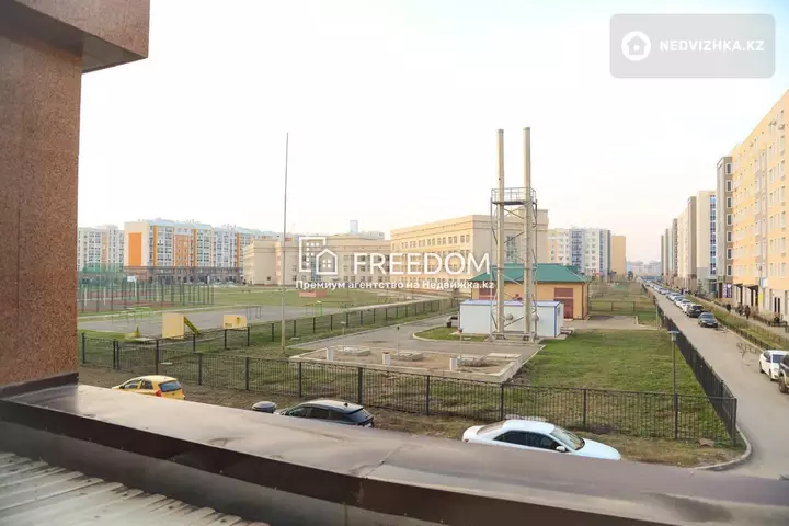 69.2 м², 3-комнатная квартира, этаж 2 из 8, 69 м², изображение - 1
