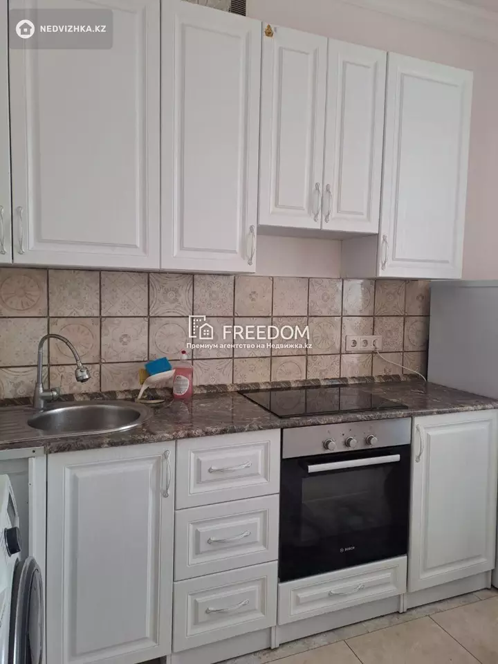40 м², 1-комнатная квартира, этаж 8 из 9, 40 м², изображение - 1