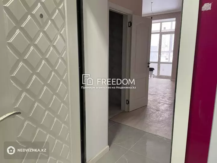 40.4 м², 2-комнатная квартира, этаж 2 из 9, 40 м², изображение - 1