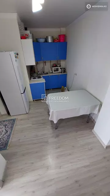 2-комнатная квартира, этаж 4 из 9, 53 м²