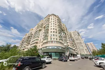 374.5 м², 7-комнатная квартира, этаж 13 из 14, 374 м², изображение - 51