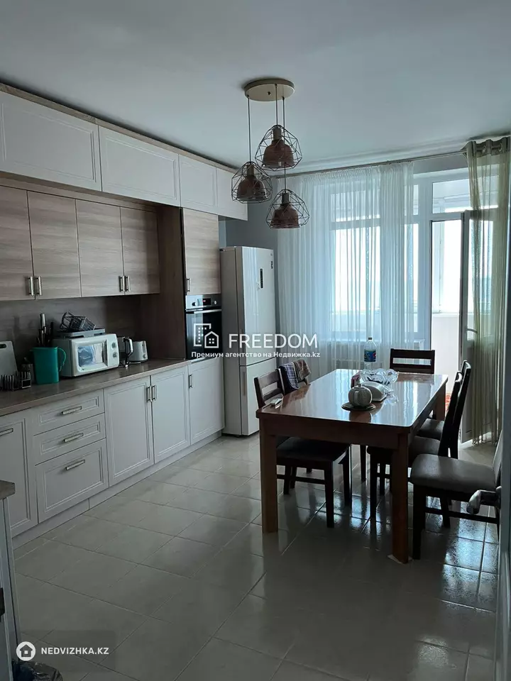 125 м², 4-комнатная квартира, этаж 13 из 18, 125 м², изображение - 1