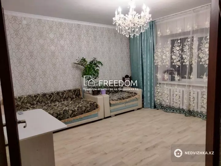 60 м², 2-комнатная квартира, этаж 9 из 9, 60 м², изображение - 1