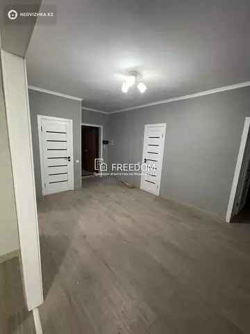 105 м², 3-комнатная квартира, этаж 4 из 9, 105 м², изображение - 2