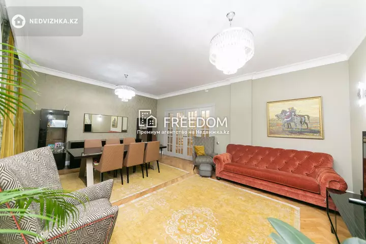 203 м², 4-комнатная квартира, этаж 2 из 7, 203 м², изображение - 1
