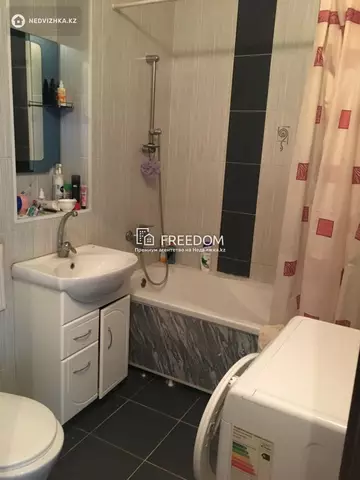 1-комнатная квартира, этаж 16 из 25, 38 м²