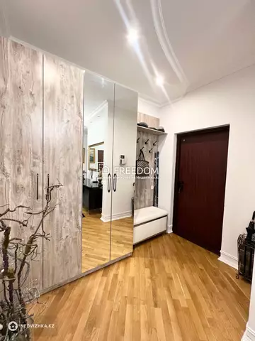 123 м², 3-комнатная квартира, этаж 3 из 5, 123 м², изображение - 0
