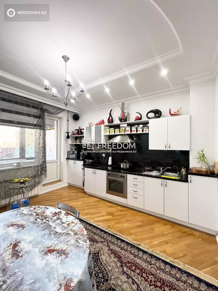 123 м², 3-комнатная квартира, этаж 3 из 5, 123 м², изображение - 1