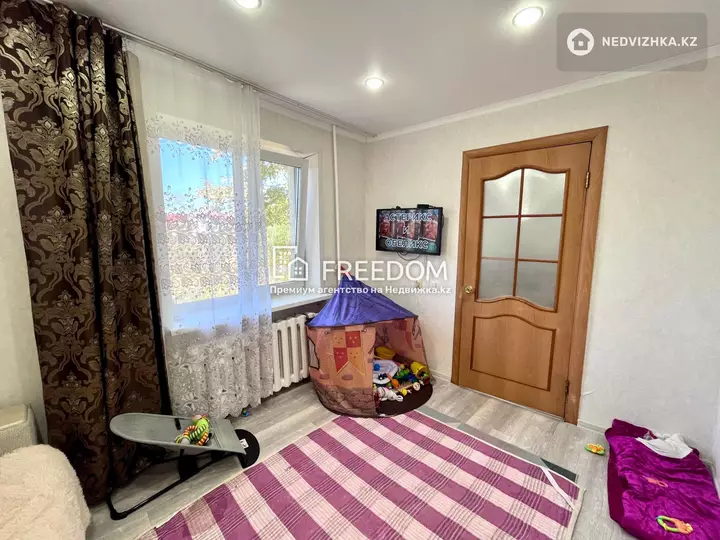 65 м², 3-комнатная квартира, этаж 3 из 5, 65 м², изображение - 1