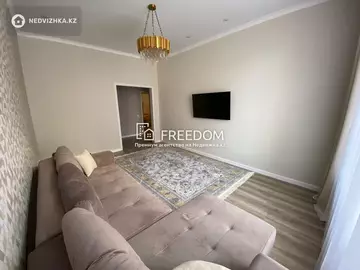 70 м², 2-комнатная квартира, этаж 3 из 10, 70 м², изображение - 0