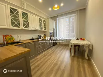 70 м², 2-комнатная квартира, этаж 3 из 10, 70 м², изображение - 3