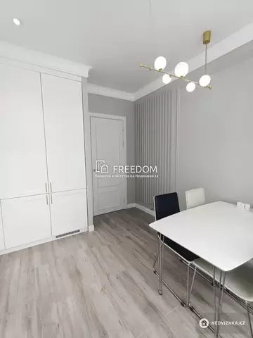 2-комнатная квартира, этаж 2 из 9, 64 м²