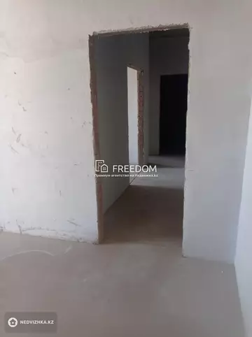 2-комнатная квартира, этаж 8 из 10, 62 м²
