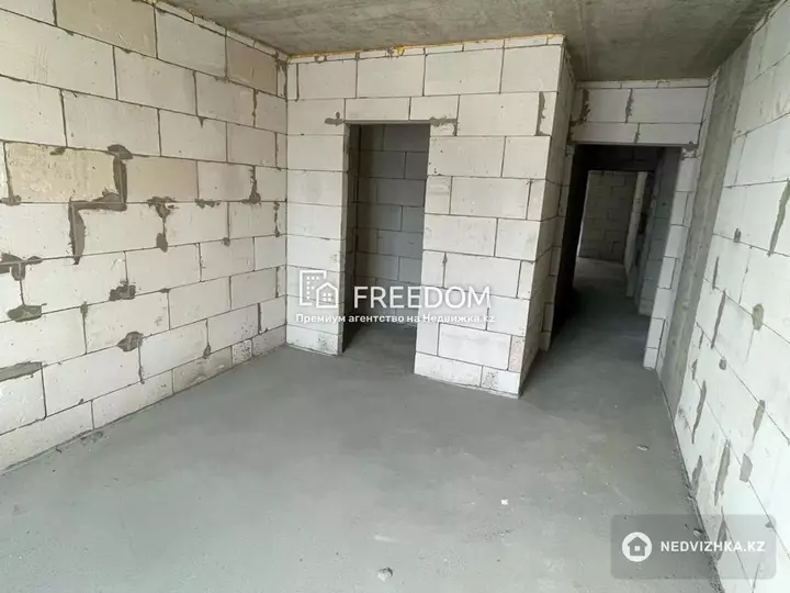 108.2 м², 3-комнатная квартира, этаж 2 из 6, 108 м², изображение - 1