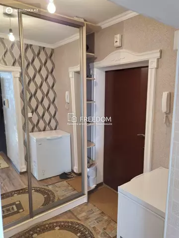 65 м², 3-комнатная квартира, этаж 10 из 10, 65 м², изображение - 2