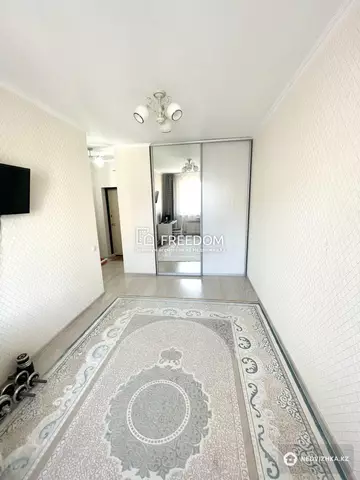 1-комнатная квартира, этаж 7 из 9, 35 м²