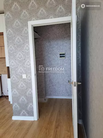 52 м², 2-комнатная квартира, этаж 18 из 18, 52 м², изображение - 3