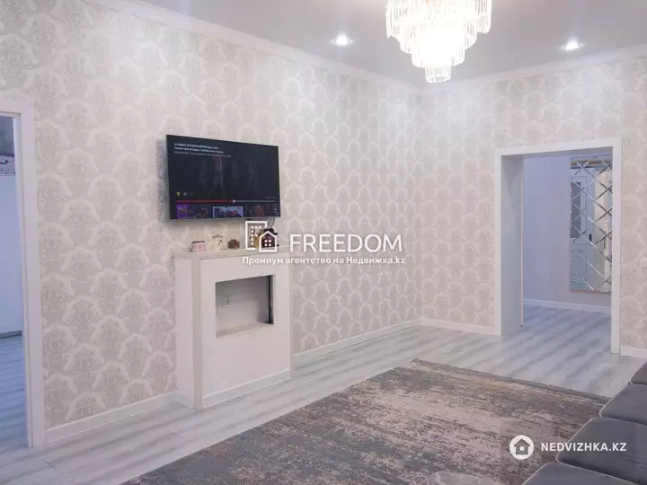 80.3 м², 3-комнатная квартира, этаж 2 из 9, 80 м², изображение - 1