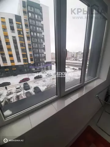 1-комнатная квартира, этаж 4 из 9, 36 м²