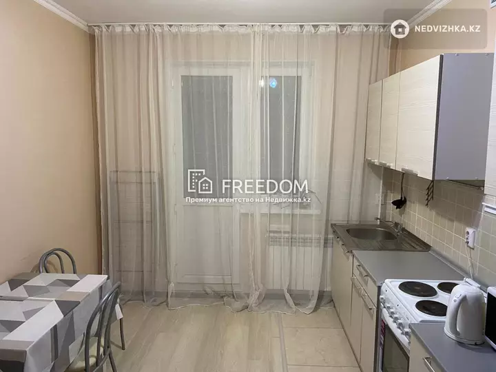 44 м², 1-комнатная квартира, этаж 10 из 12, 44 м², изображение - 1