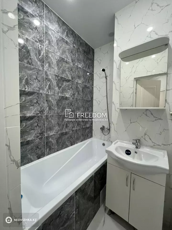 55 м², 2-комнатная квартира, этаж 2 из 13, 55 м², изображение - 1