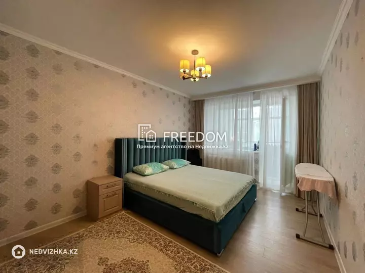90 м², 3-комнатная квартира, этаж 3 из 8, 90 м², изображение - 1