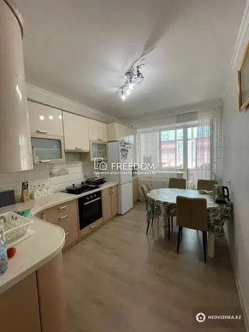 90 м², 3-комнатная квартира, этаж 3 из 8, 90 м², изображение - 5