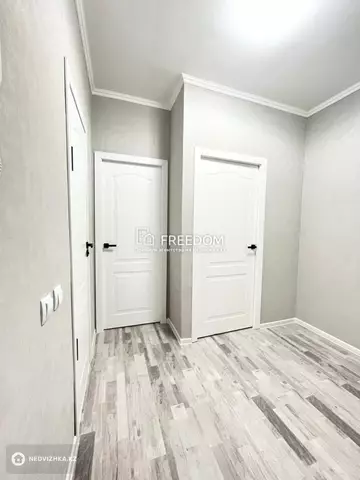 1-комнатная квартира, этаж 2 из 9, 40 м²