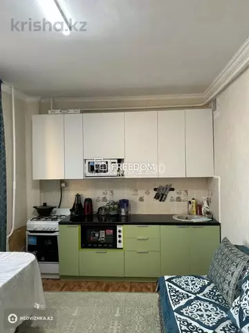 1-комнатная квартира, этаж 1 из 9, 42 м²