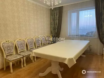 70 м², 3-комнатная квартира, этаж 8 из 12, 70 м², изображение - 0