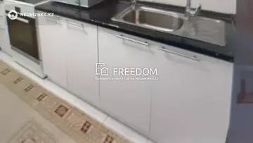 2-комнатная квартира, этаж 4 из 12, 69 м²