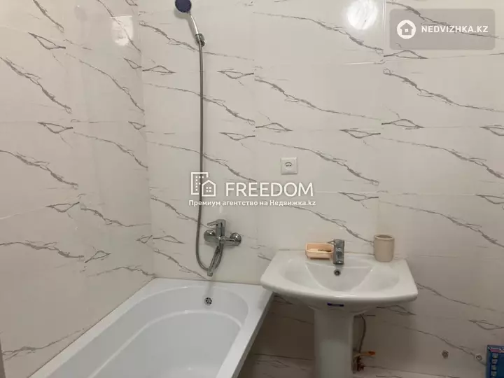39 м², 1-комнатная квартира, этаж 3 из 10, 39 м², изображение - 1