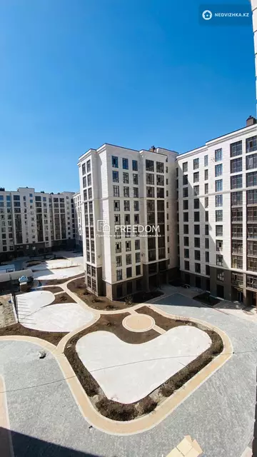 132 м², 5-комнатная квартира, этаж 4 из 10, 132 м², изображение - 1