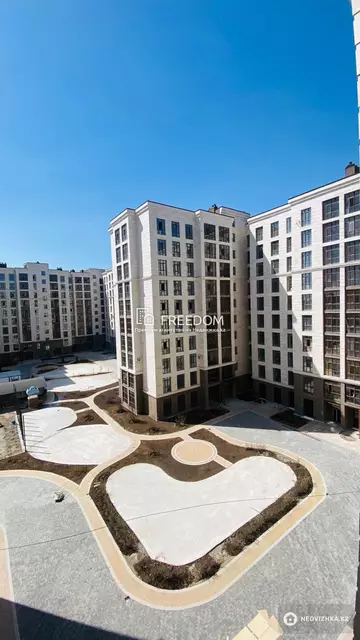 122 м², 4-комнатная квартира, этаж 4 из 10, 122 м², изображение - 1