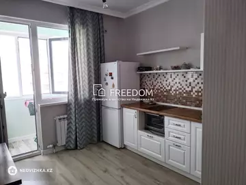 1-комнатная квартира, этаж 9 из 9, 40 м²