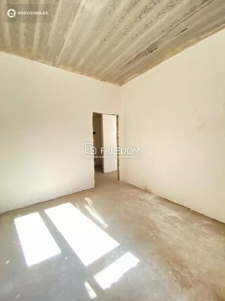 38 м², 1-комнатная квартира, этаж 1 из 10, 38 м², изображение - 1